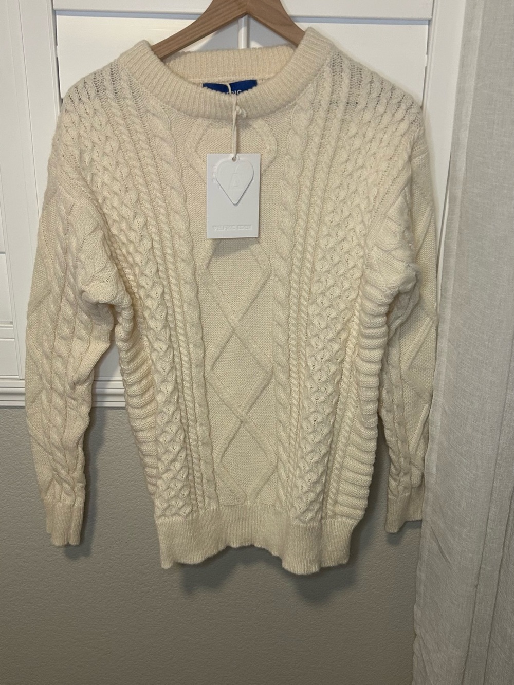 Aelfric Eden Cream Cable Knit Crewneck Sweater